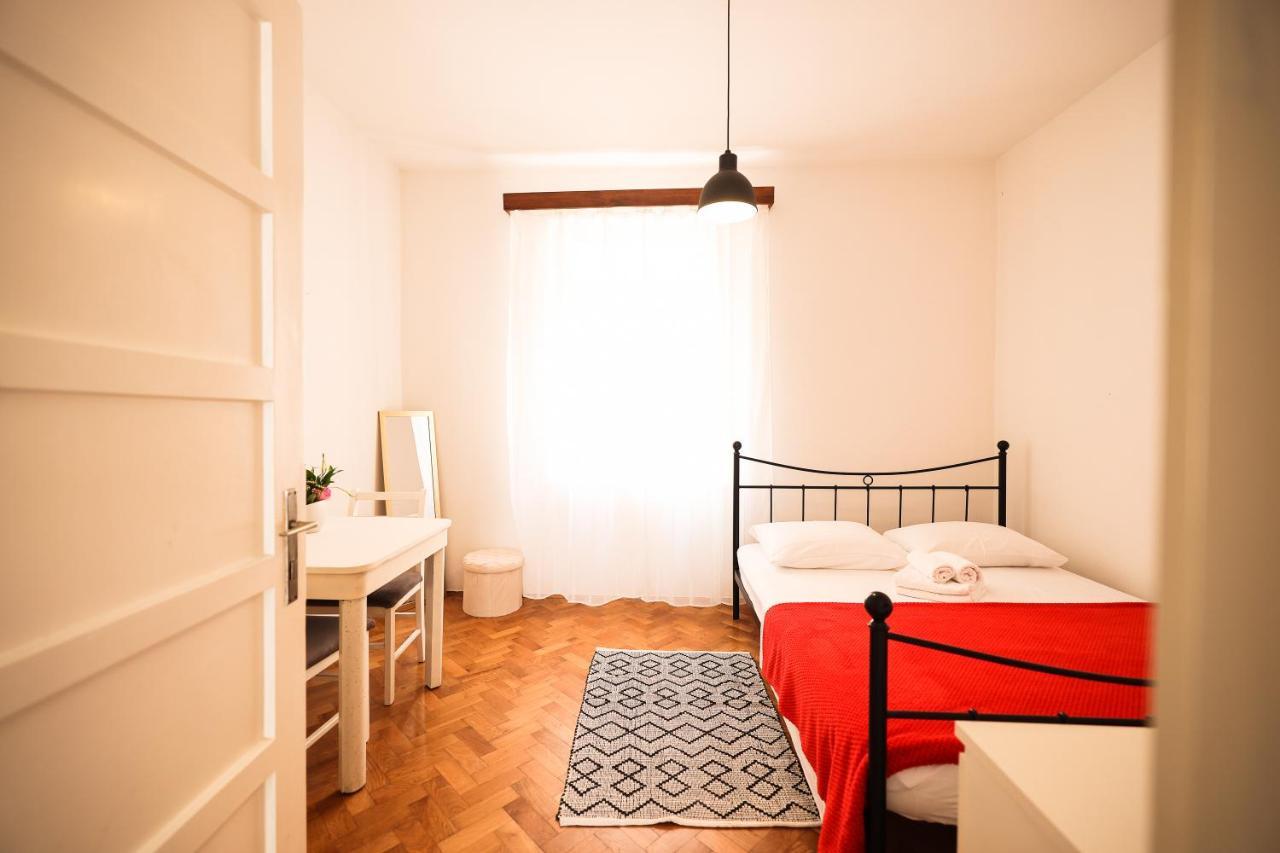 Cozy Studio Apartments In City Centar Stosija Zadar Bagian luar foto