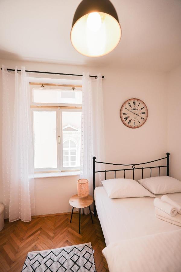 Cozy Studio Apartments In City Centar Stosija Zadar Bagian luar foto