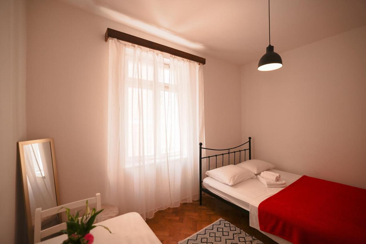 Cozy Studio Apartments In City Centar Stosija Zadar Bagian luar foto