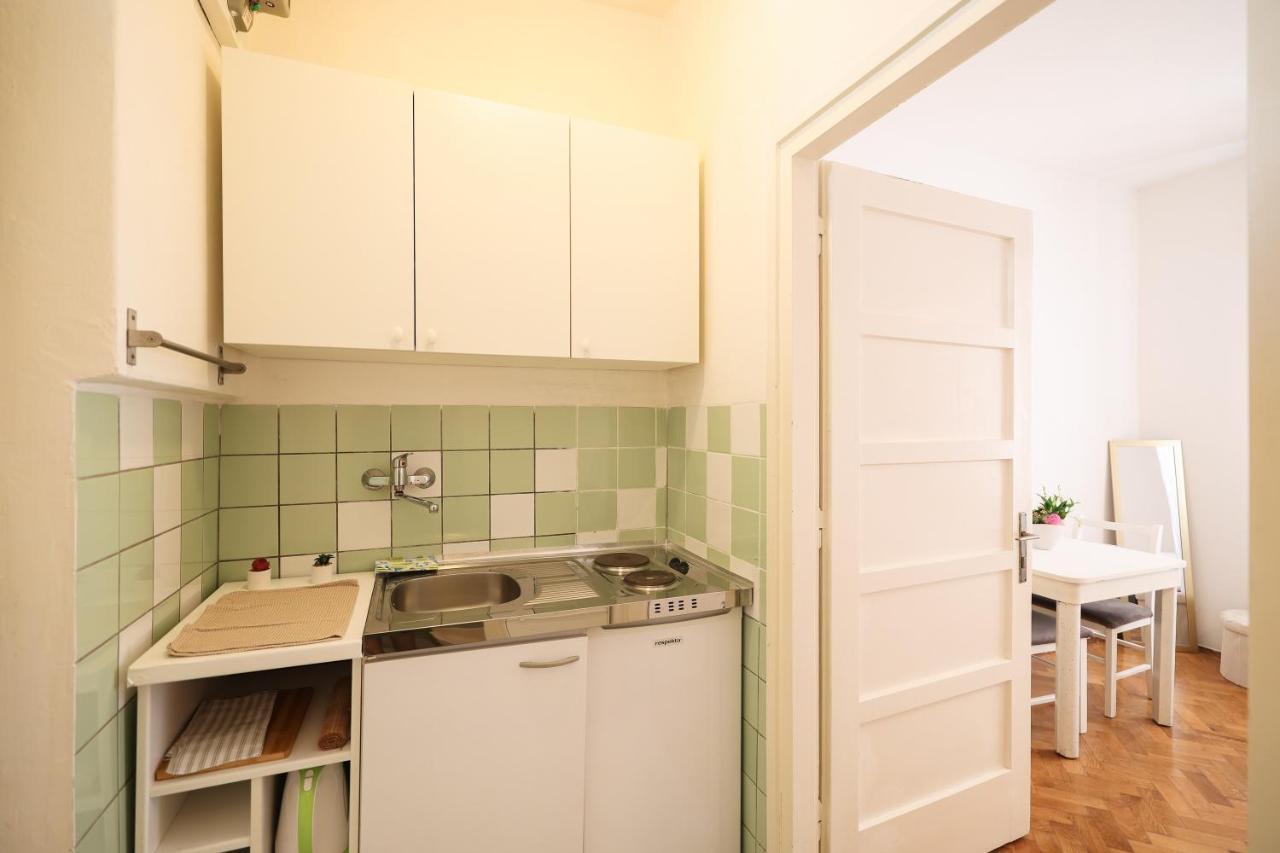 Cozy Studio Apartments In City Centar Stosija Zadar Bagian luar foto