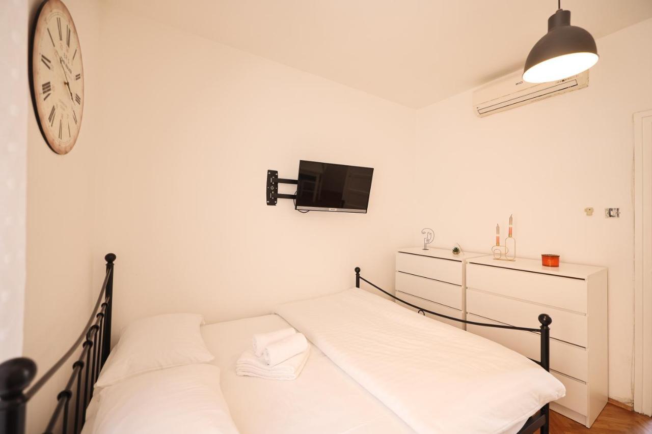 Cozy Studio Apartments In City Centar Stosija Zadar Bagian luar foto